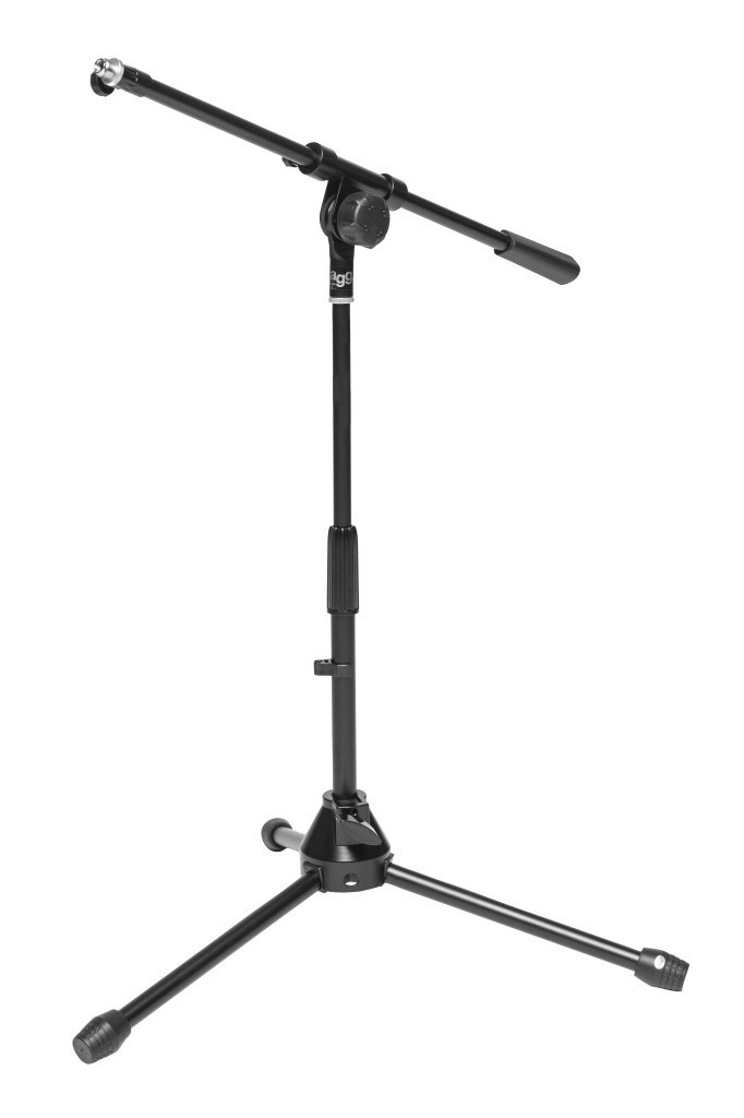 Low profile microphone stand w/ telescopic boom